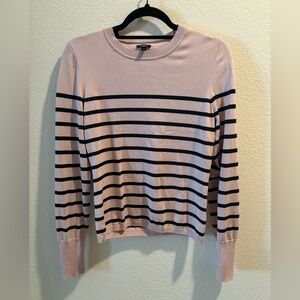 Express | Lightweight Sweater | Medium